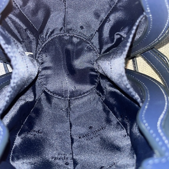 ♠️kate spade Perfect Plume Peacock Floral Printed 3D Vase Crossbody Bag, Blue - Picture 14 of 16